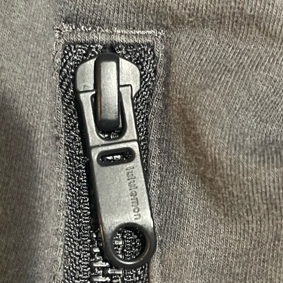 Lululemon Men’s Performance Stretch Full Zip Front Jacket SZ M Black‎ - Picture 4 of 6